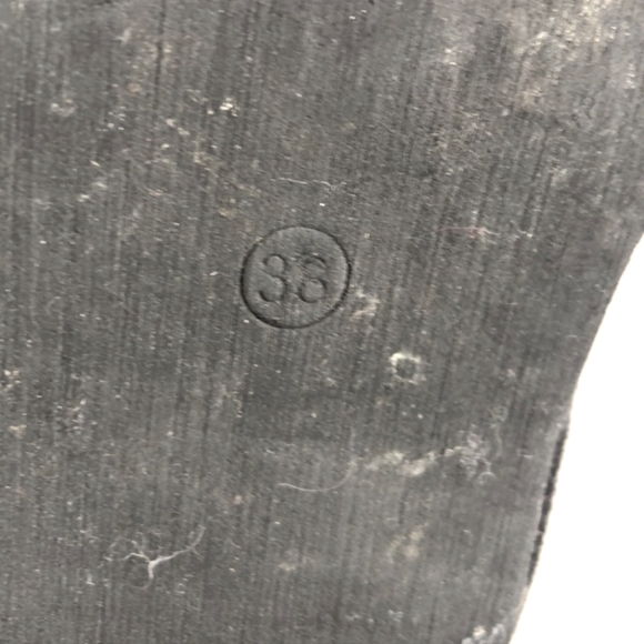 Moving Sale! Madden Girl Black Booties, Suade Leather, Size 7.5 - Picture 6 of 6